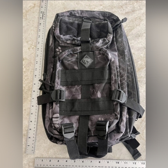 Rattlesnake Tactical Gray Camouflage Backpack - Picture 8 of 8